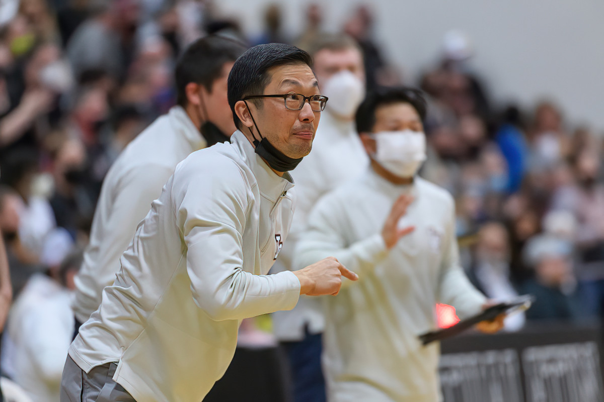 Tualatin Lake Oswego boys basketball Ken Waz 29